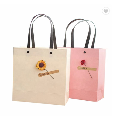 Good price Fashionable Reusable Embossed Art Boutique Paper Bag For Gift Shop online